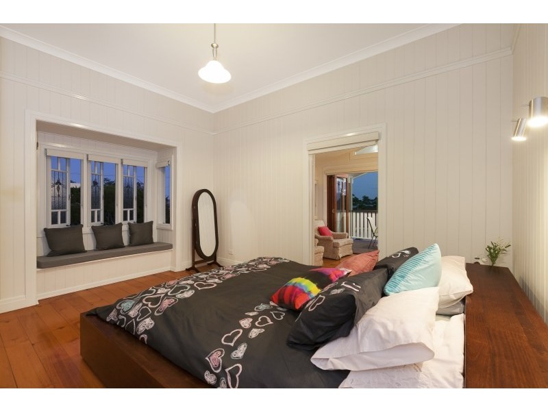 35 Trout Street, Ashgrove QLD 4060