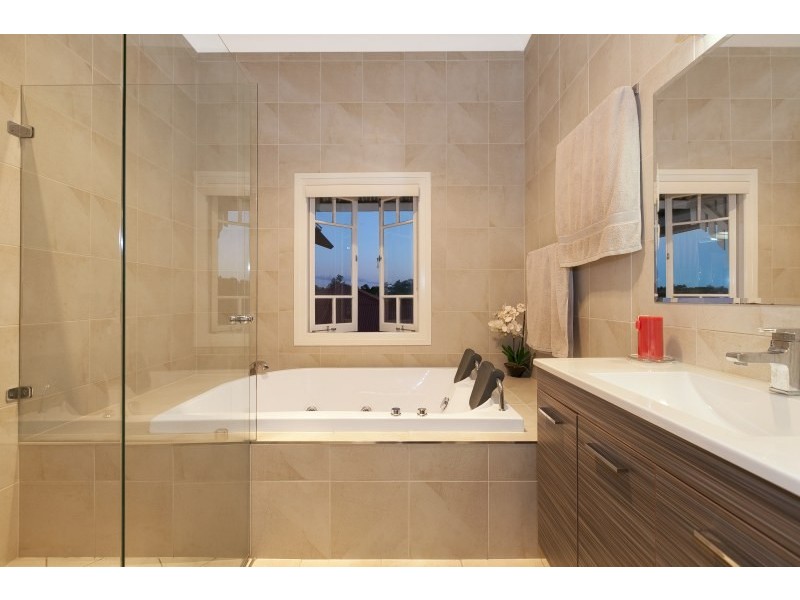 35 Trout Street, Ashgrove QLD 4060