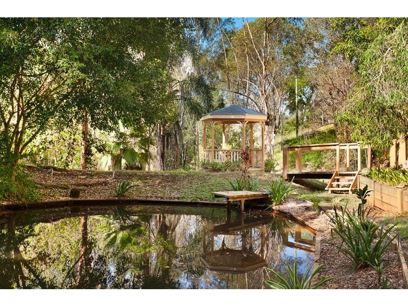 35 Woodview Street, Samford Valley QLD 4520