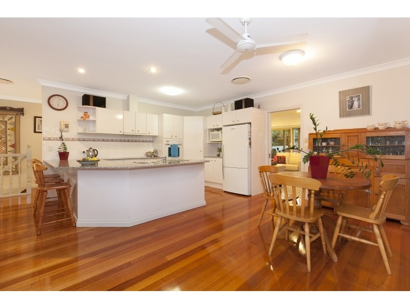 23 Mahogany Place, Bridgeman Downs QLD 4035