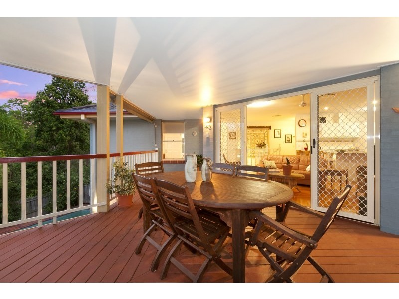 23 Mahogany Place, Bridgeman Downs QLD 4035