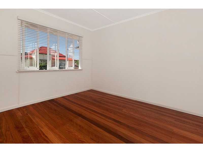 3/11 Henry Street, Greenslopes QLD 4120