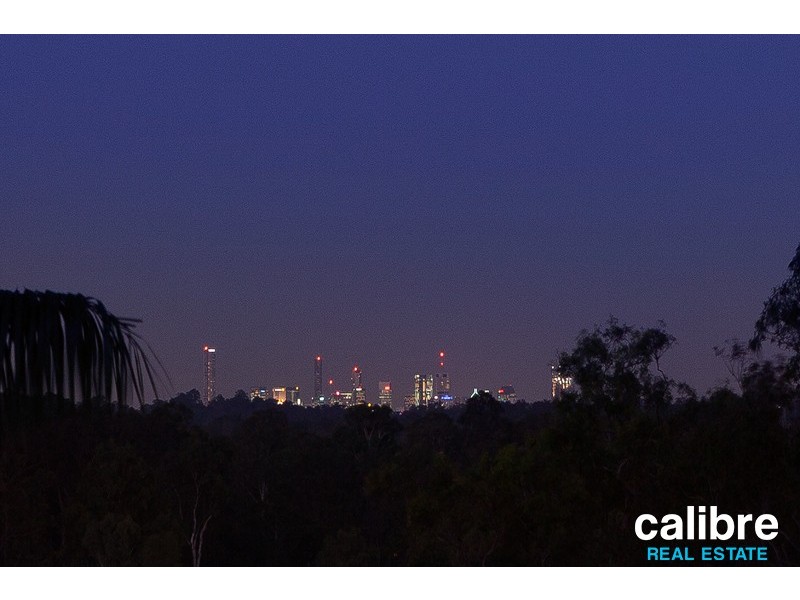 25 Pinkwood Street, Bellbowrie QLD 4070