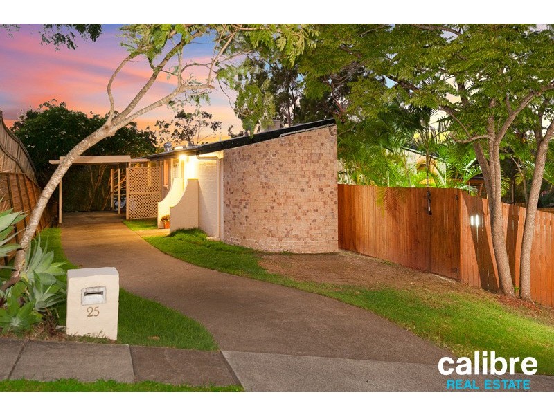 25 Pinkwood Street, Bellbowrie QLD 4070