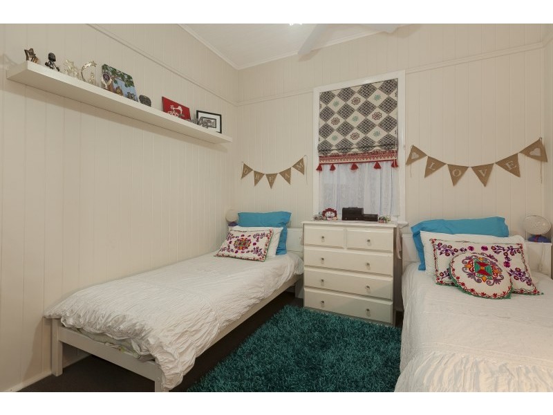 11 Goring Street, Newmarket QLD 4051