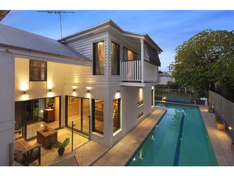 11 Goring Street, Newmarket QLD 4051