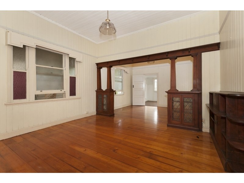 12 Norman Street, East Brisbane QLD 4169