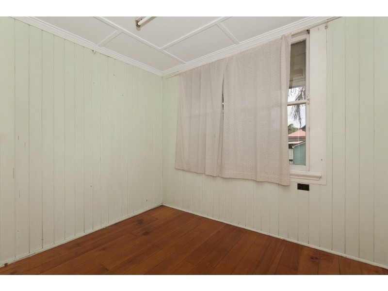 12 Norman Street, East Brisbane QLD 4169