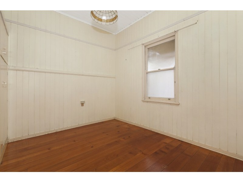 12 Norman Street, East Brisbane QLD 4169