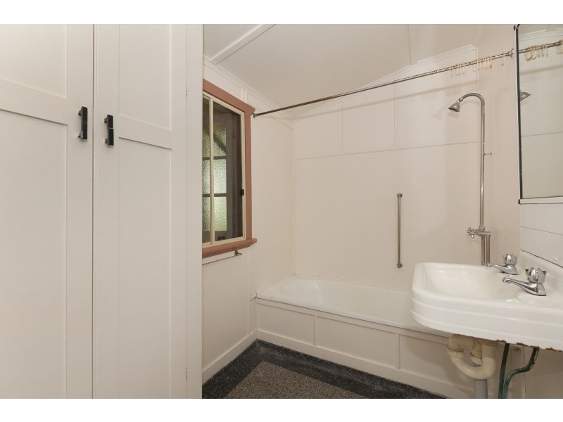 12 Norman Street, East Brisbane QLD 4169