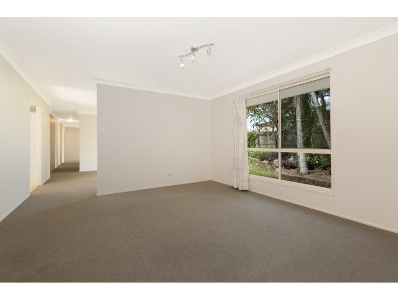 50 Silkyoak Drive, Morayfield QLD 4506