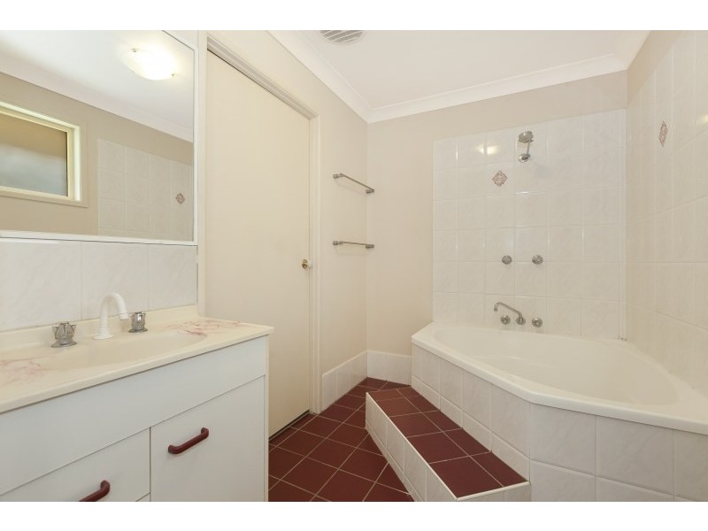 50 Silkyoak Drive, Morayfield QLD 4506