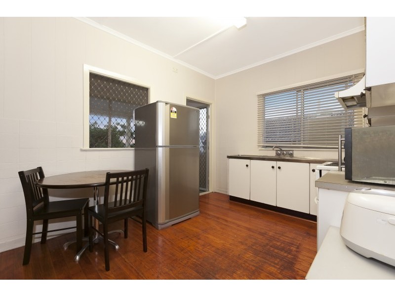 49 Pozieres Road, Tarragindi QLD 4121