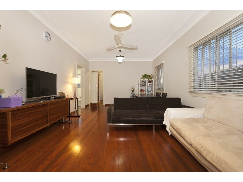 49 Pozieres Road, Tarragindi QLD 4121