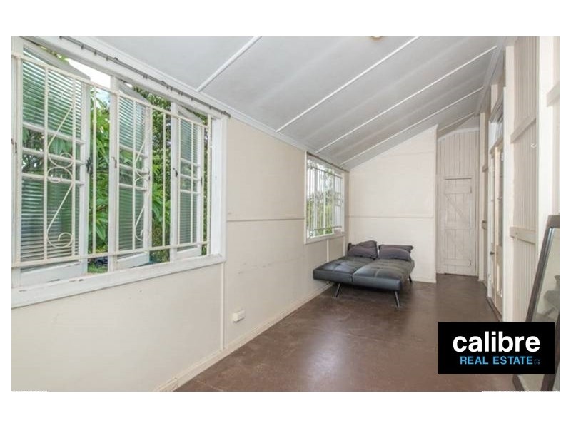 7 Gould Place, Herston QLD 4006