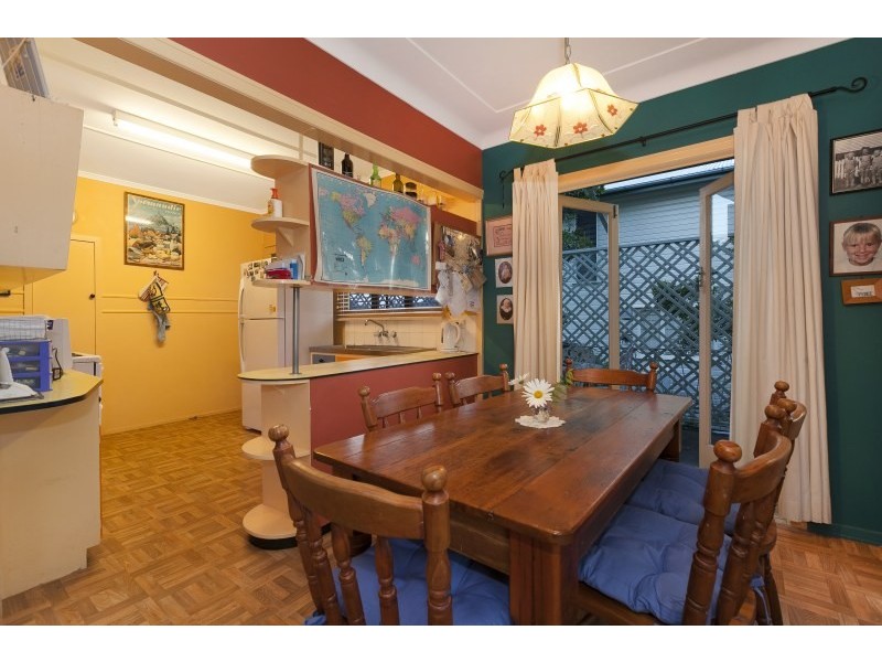 9 Shallmar Street, The Gap QLD 4061