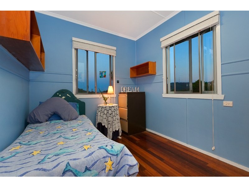 9 Shallmar Street, The Gap QLD 4061