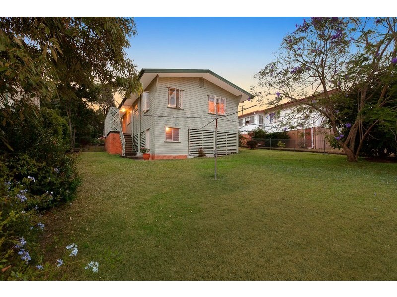 9 Shallmar Street, The Gap QLD 4061