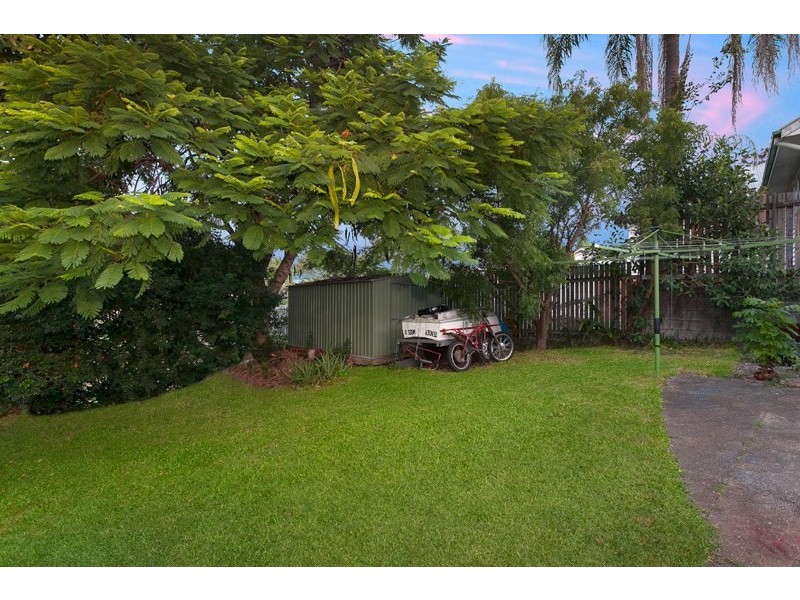 21 Esher Street, Tarragindi QLD 4121