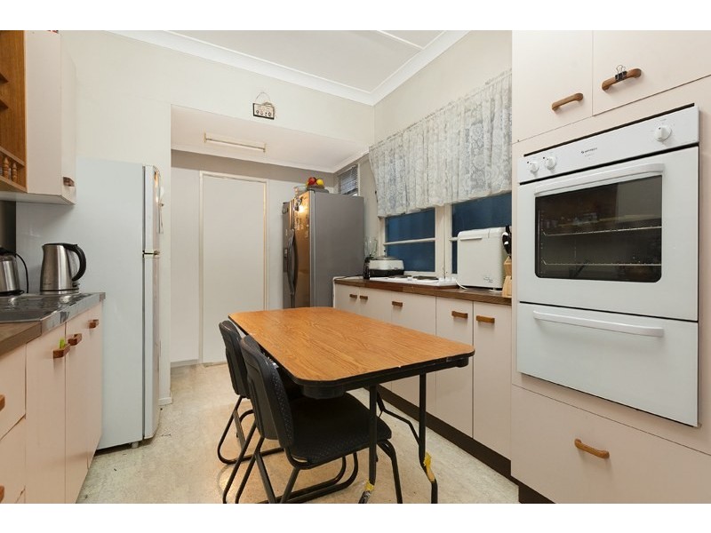 21 Esher Street, Tarragindi QLD 4121