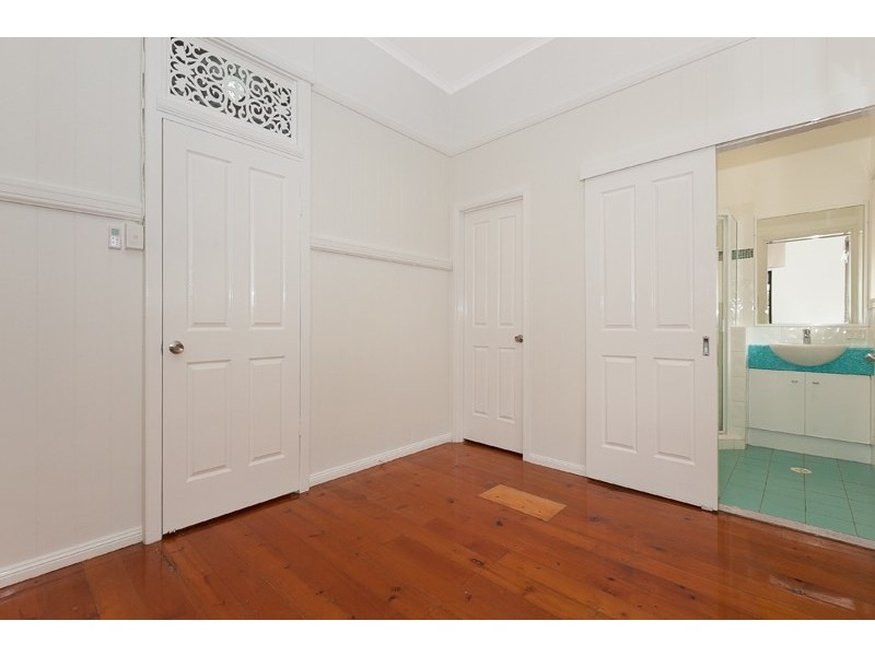 155 Baines Street, Kangaroo Point QLD 4169