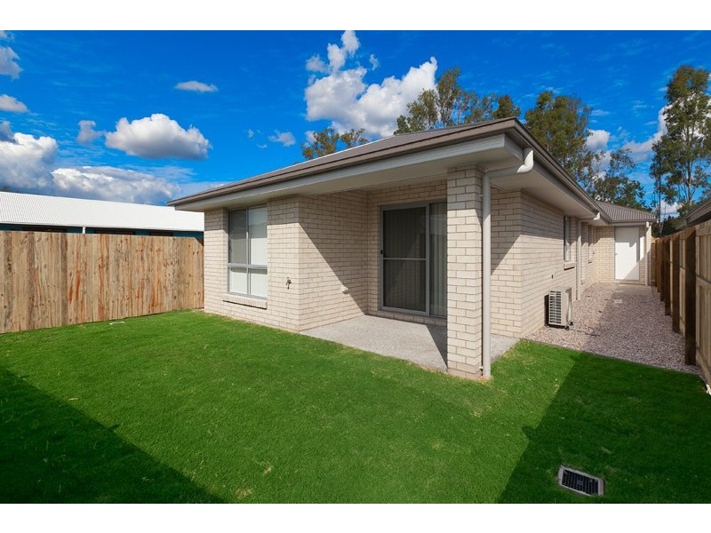 38 Walter Williams Crescent, Redbank Plains QLD 4301