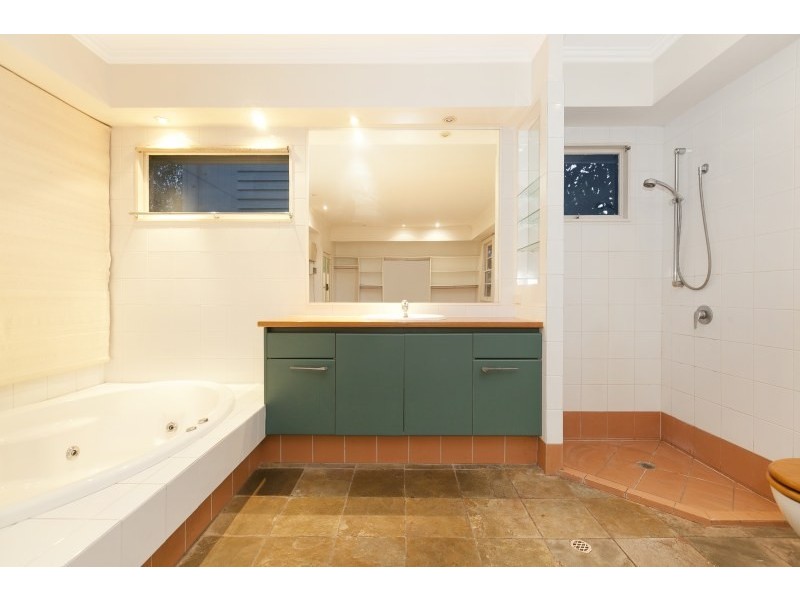 45 Davies Road, Ashgrove QLD 4060