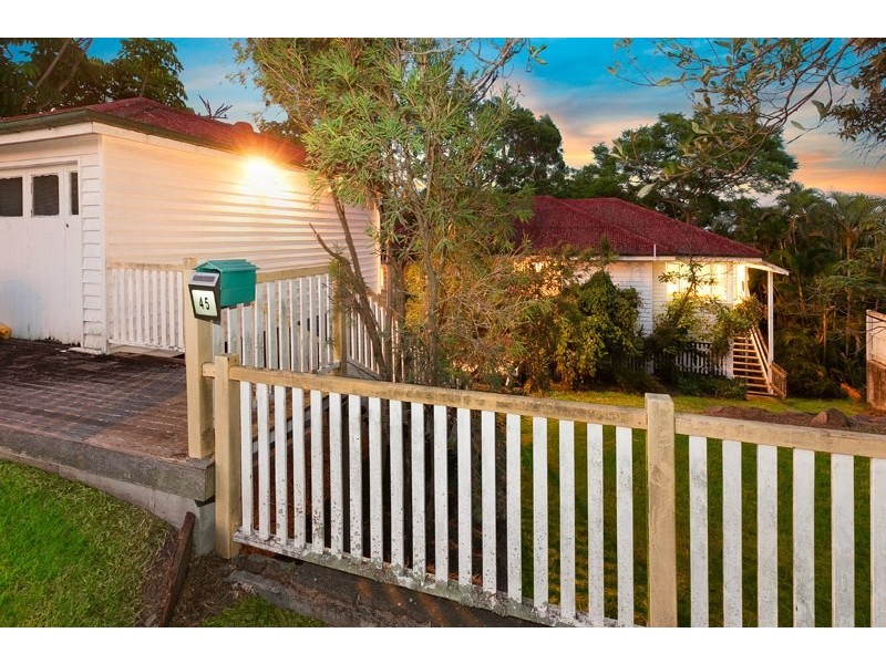 45 Davies Road, Ashgrove QLD 4060