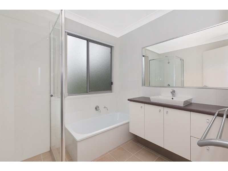 2/14 Arnott Street, Kedron QLD 4031