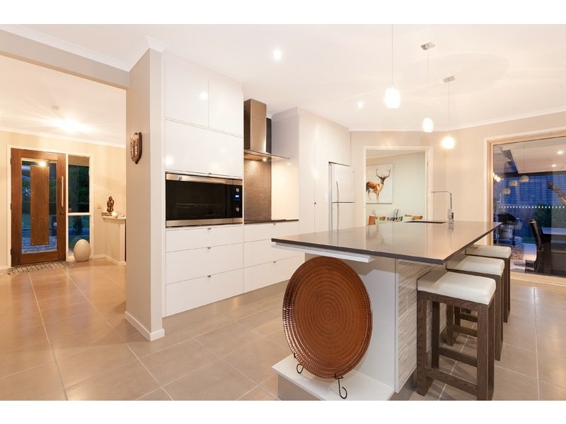 20 Makepeace Place, Bellbowrie QLD 4070