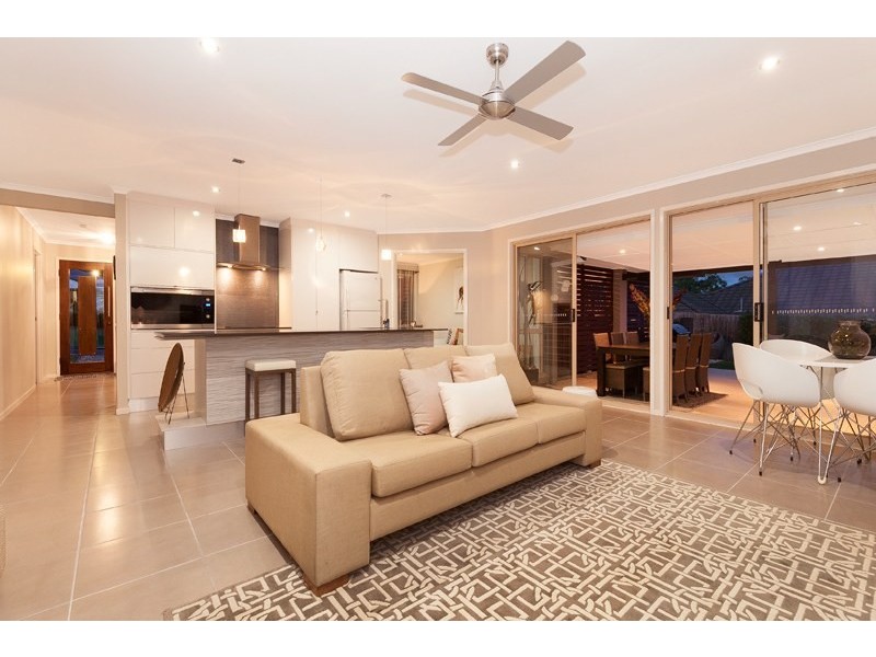 20 Makepeace Place, Bellbowrie QLD 4070