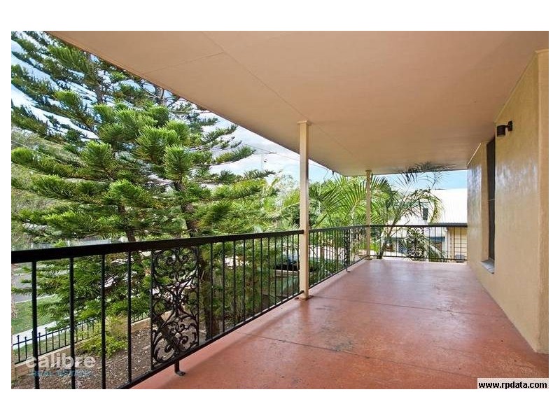 89 Smallman Street, Bulimba QLD 4171