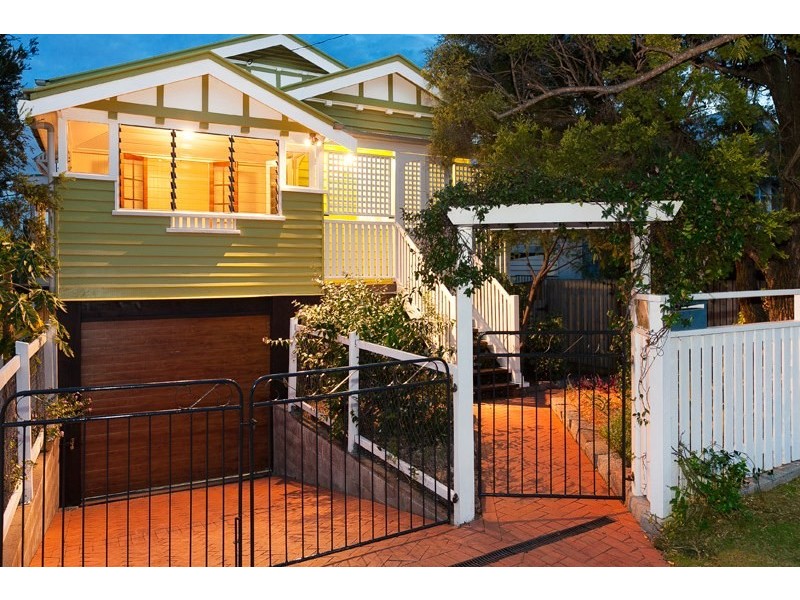 6 Gail Street, Kedron QLD 4031