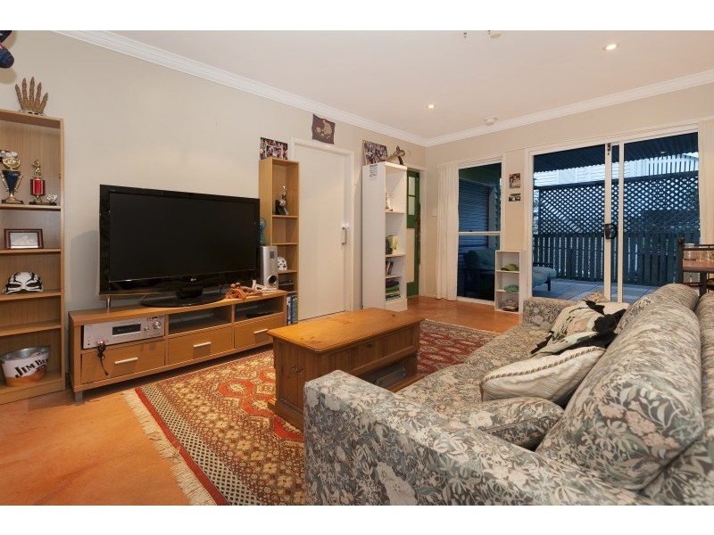 6 Gail Street, Kedron QLD 4031