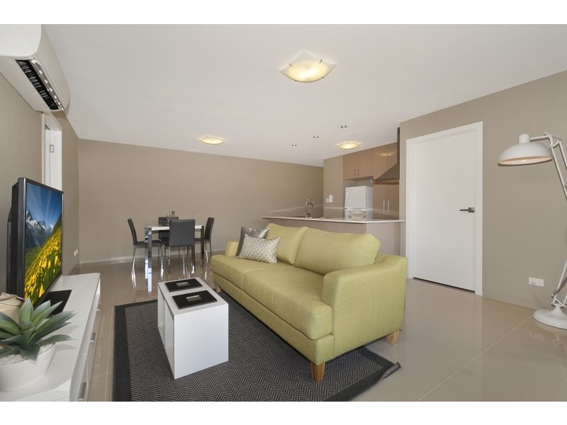 85 Queens Road, Everton Hills QLD 4053