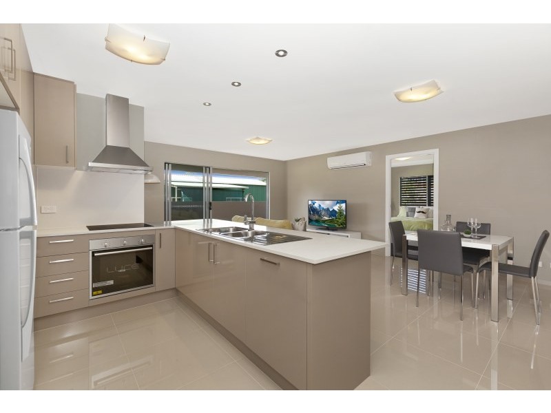 85 Queens Road, Everton Hills QLD 4053