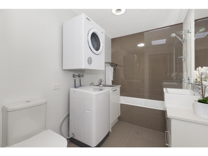 85 Queens Road, Everton Hills QLD 4053