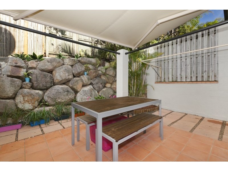 9/50 MacDonnell Street, Toowong QLD 4066