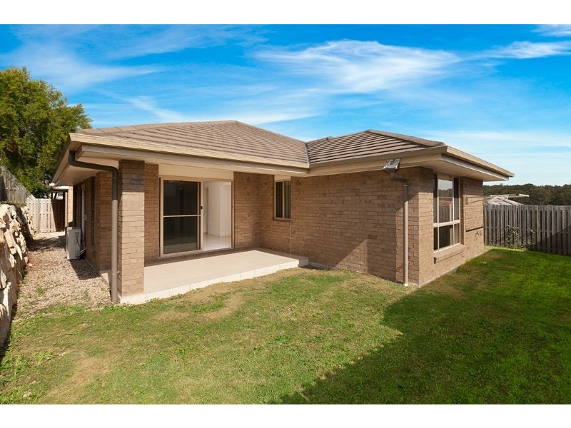 34 Roach Crescent, Redbank Plains QLD 4301