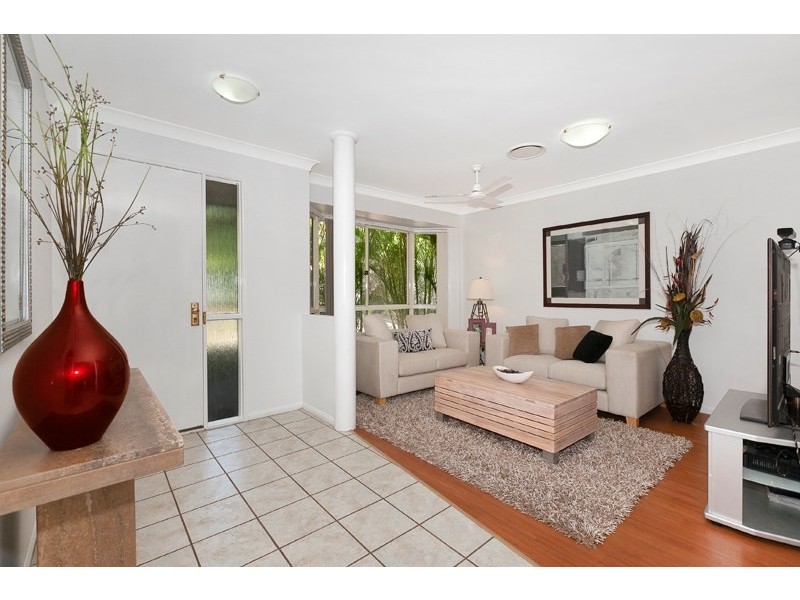 68a Lagoon Crescent, Bellbowrie QLD 4070