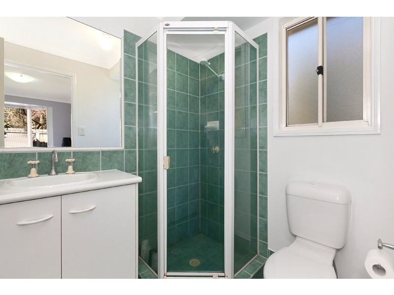 68a Lagoon Crescent, Bellbowrie QLD 4070