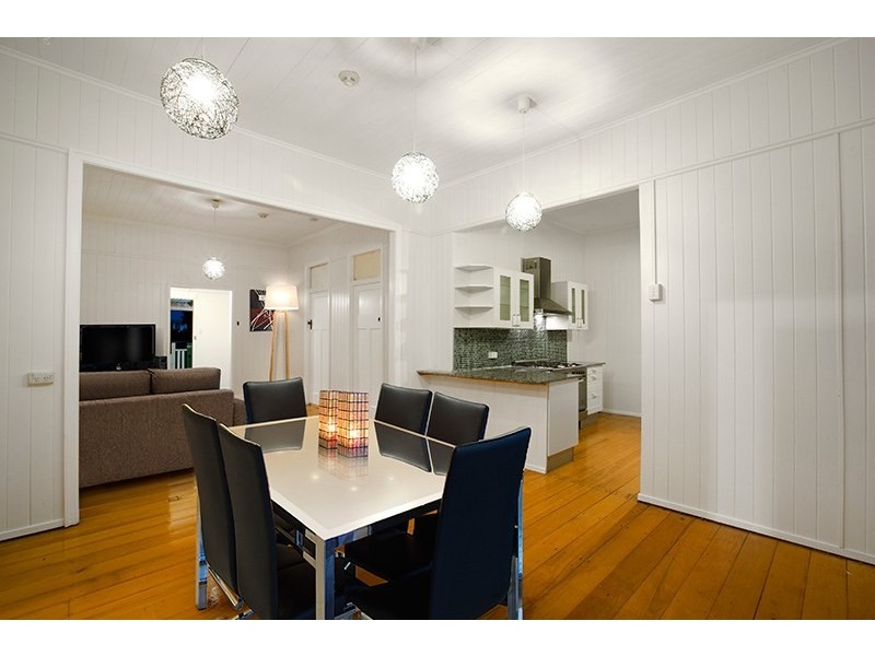 36 Barwood Street, Newmarket QLD 4051