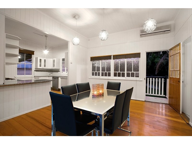 36 Barwood Street, Newmarket QLD 4051