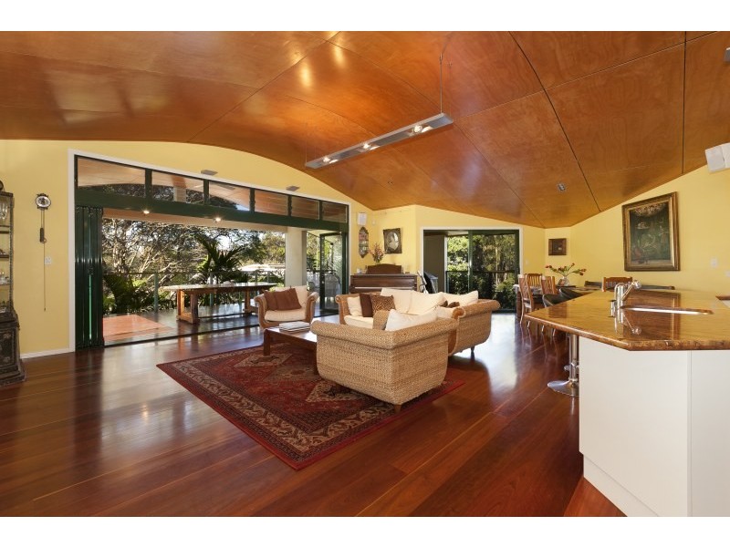 43 Lilley Road, Bardon QLD 4065