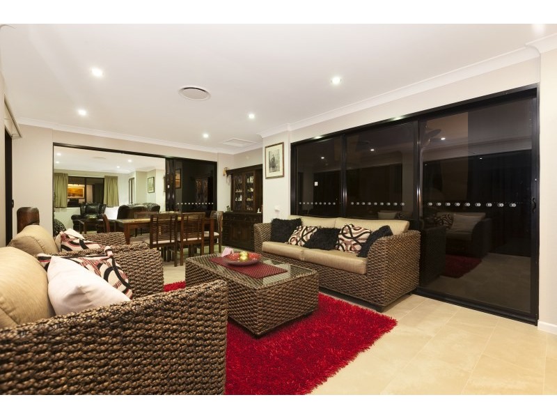 43 Boston Road, Belmont QLD 4153