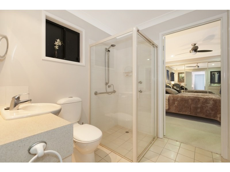 43 Boston Road, Belmont QLD 4153