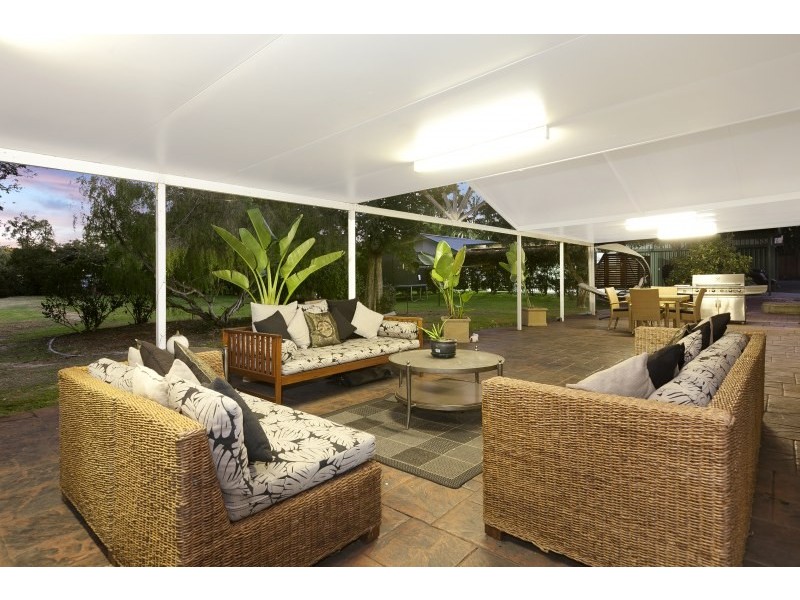 43 Boston Road, Belmont QLD 4153