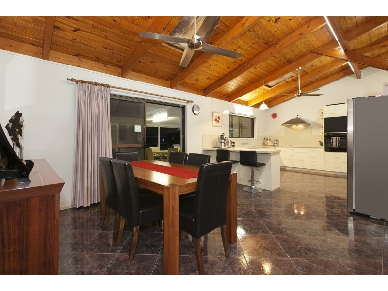 43 Boston Road, Belmont QLD 4153