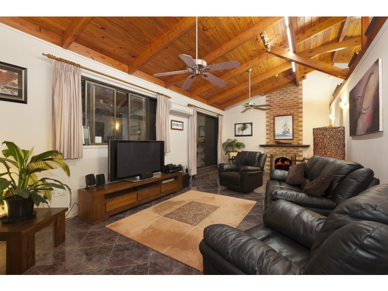 43 Boston Road, Belmont QLD 4153