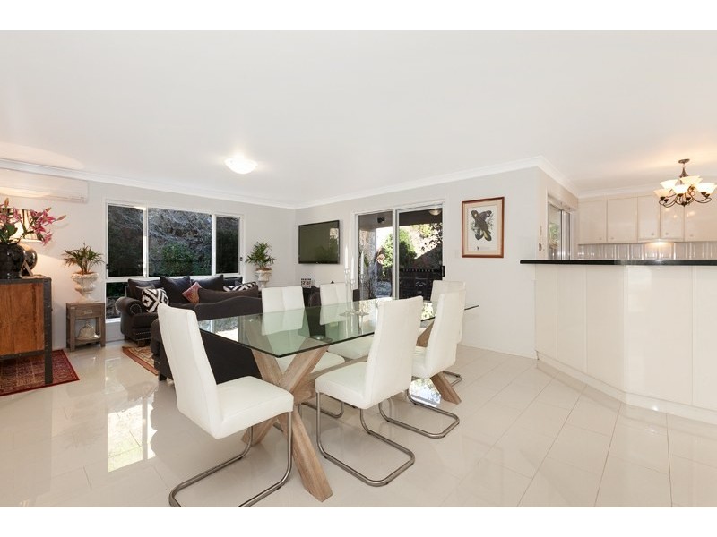 53 Tuckett Street, Kenmore Hills QLD 4069